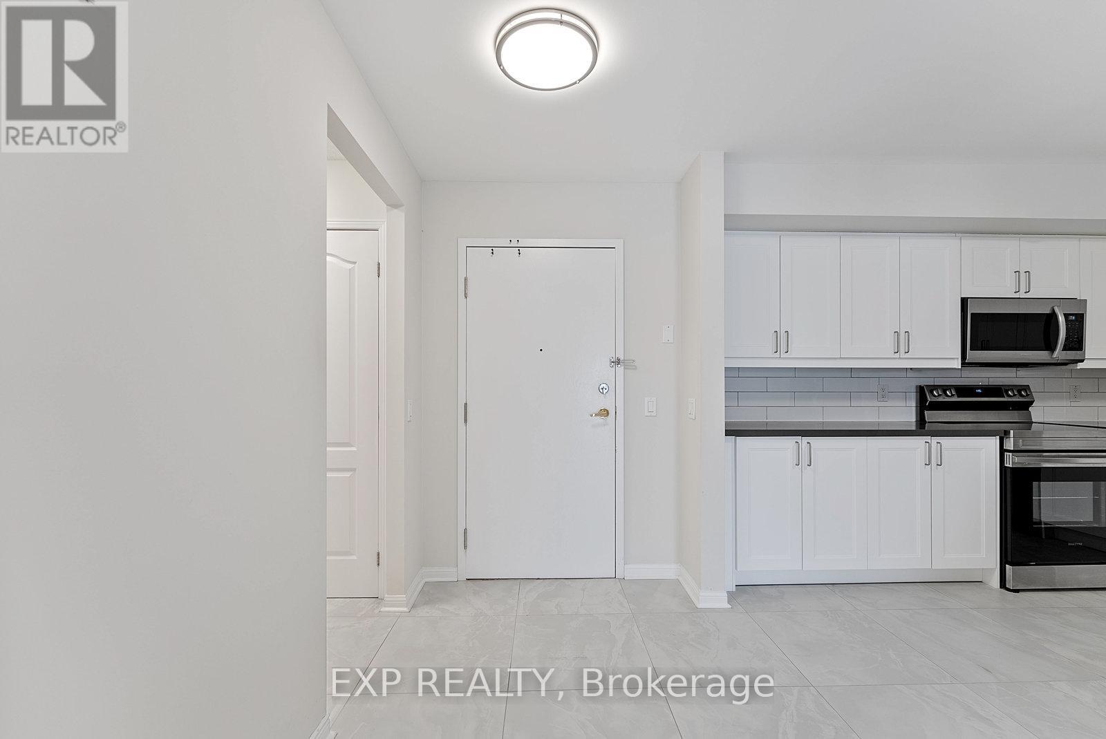 210 - 2506 Rutherford Road, Vaughan, Ontario  L4K 5N4 - Photo 8 - N13159106