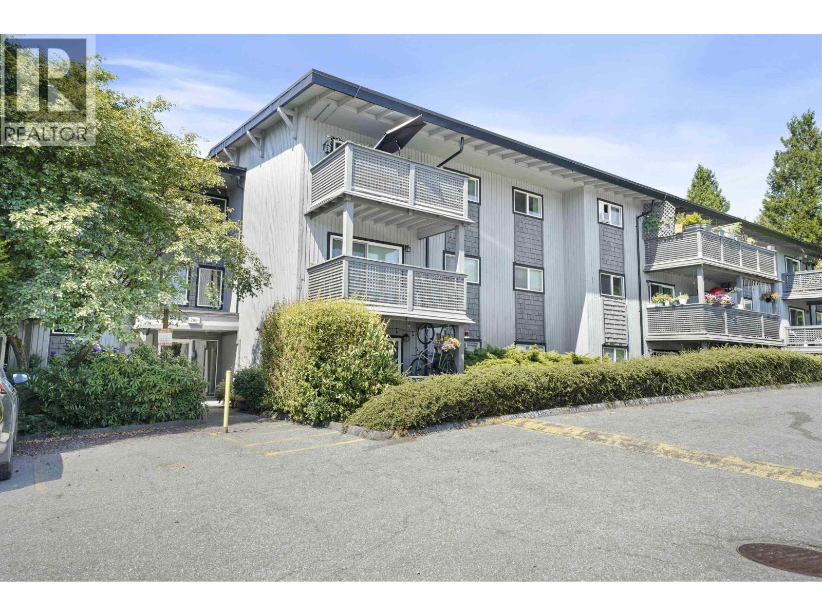 118 200 Westhill Place, Port Moody, British Columbia  V3H 1V2 - Photo 3 - R3126474