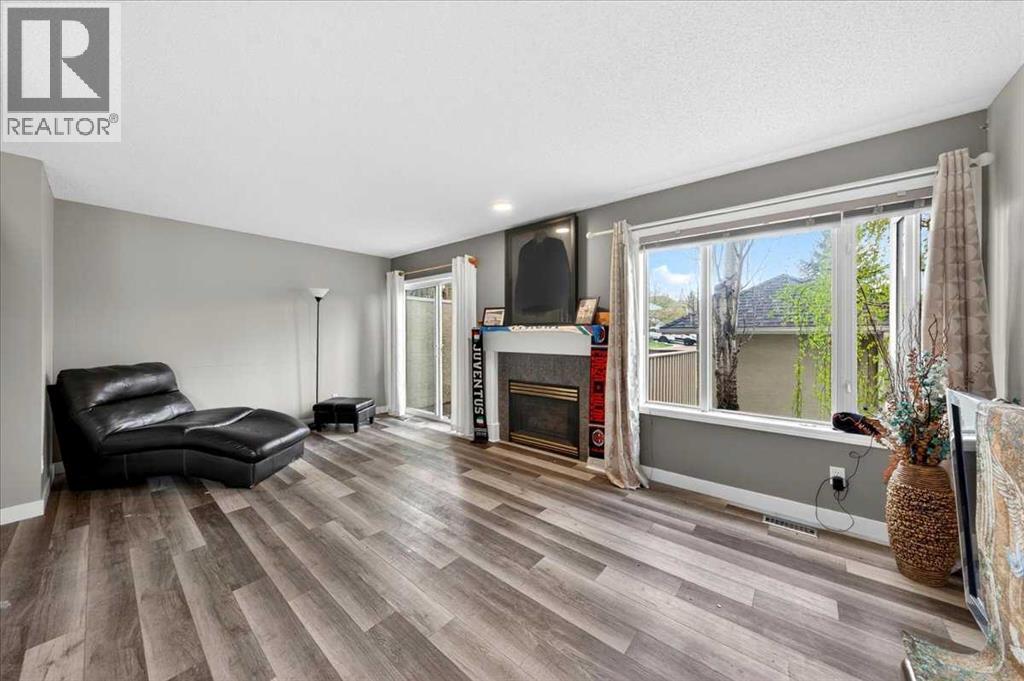 15 Cedarview Mews, Calgary, Alberta  T2W 6H8 - Photo 18 - A2312178