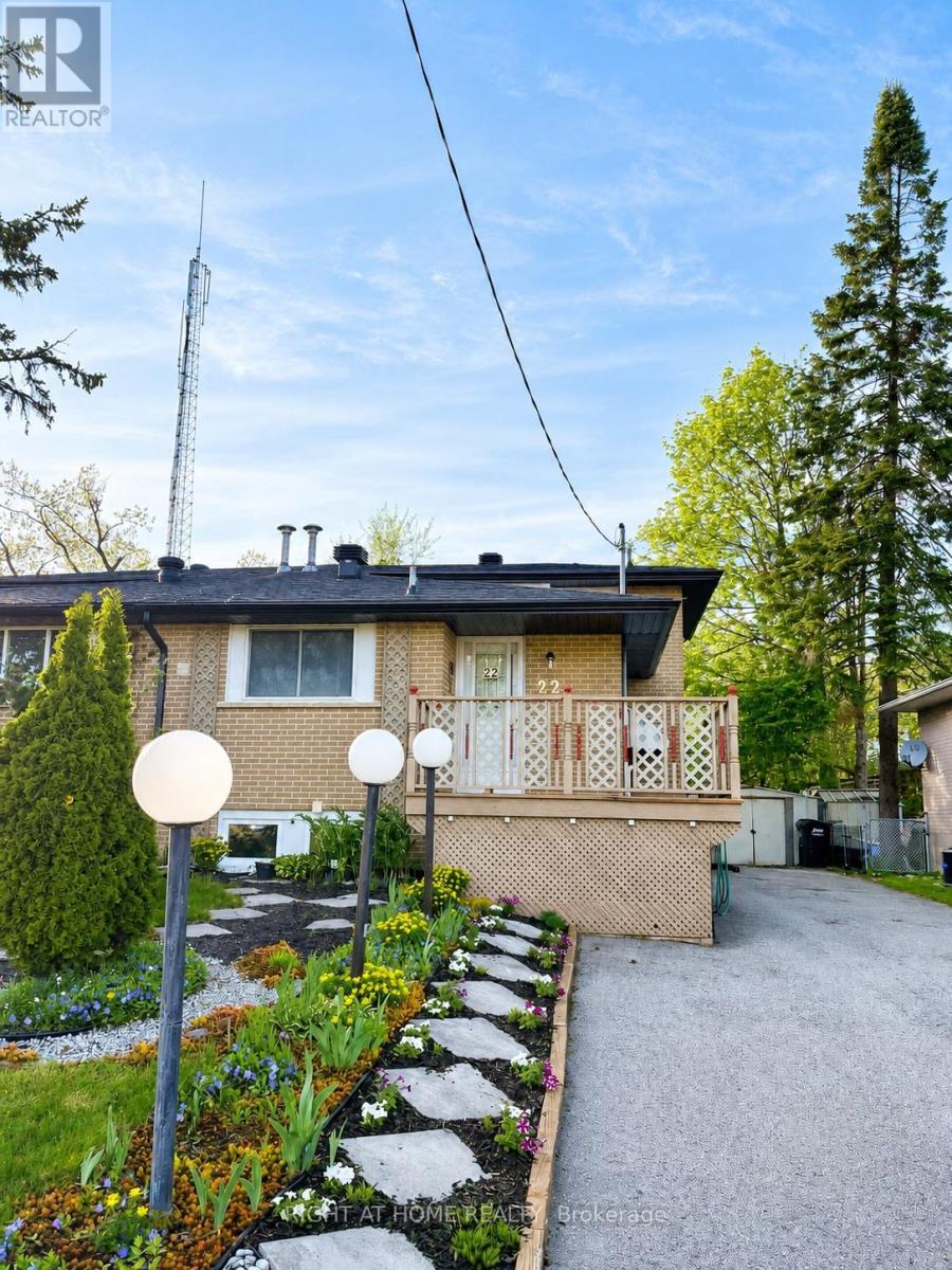 22 Charlbrook Avenue, Barrie (Cundles East), Ontario  L4M 2Y4 - Photo 1 - S13159150