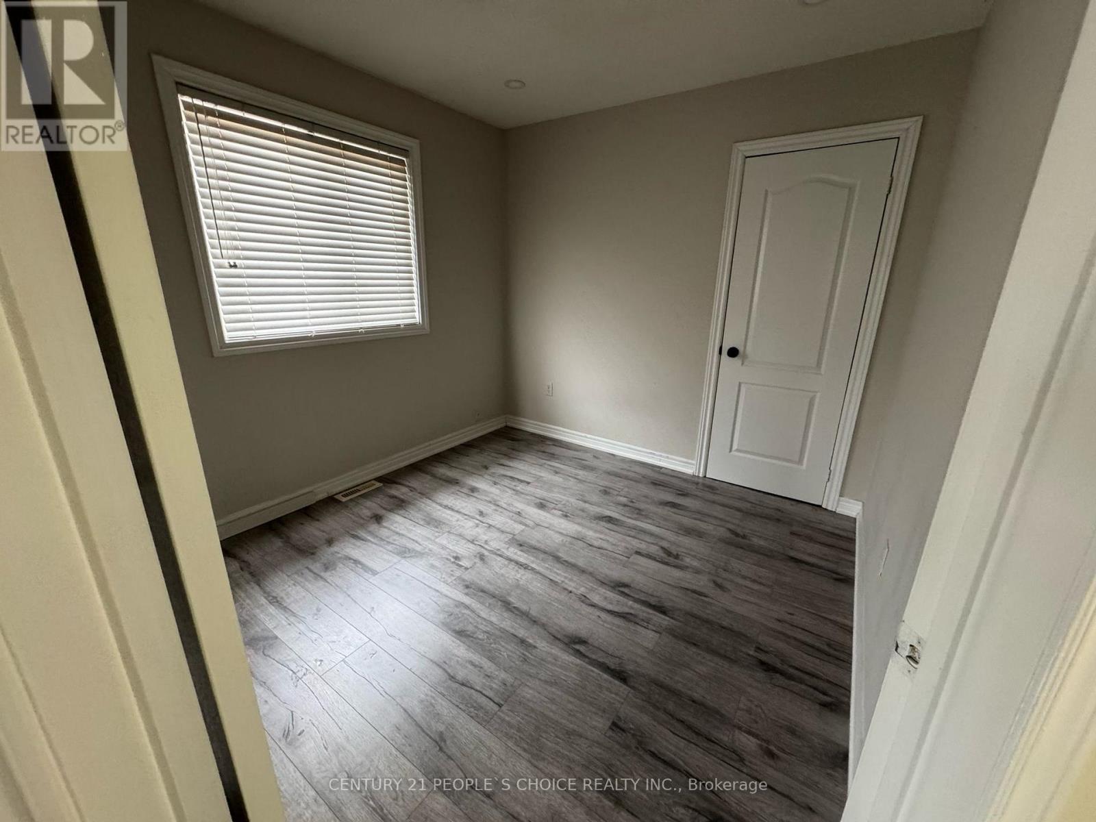 3704 Golden Locust Drive, Mississauga, Ontario  L5N 8N8 - Photo 12 - W13159156