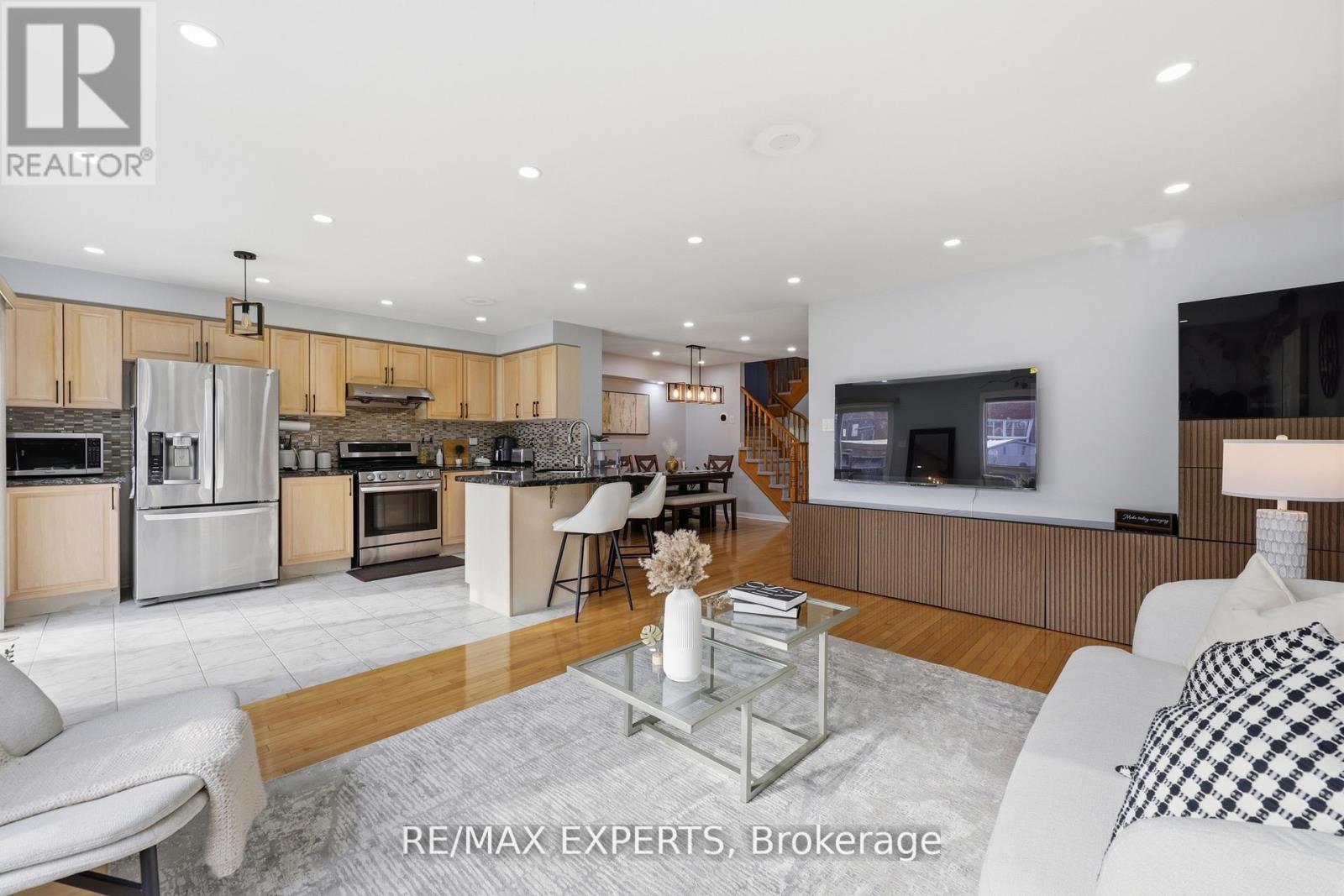 926 Thompson Road S, Milton, Ontario  L9T 0L7 - Photo 5 - W13159162