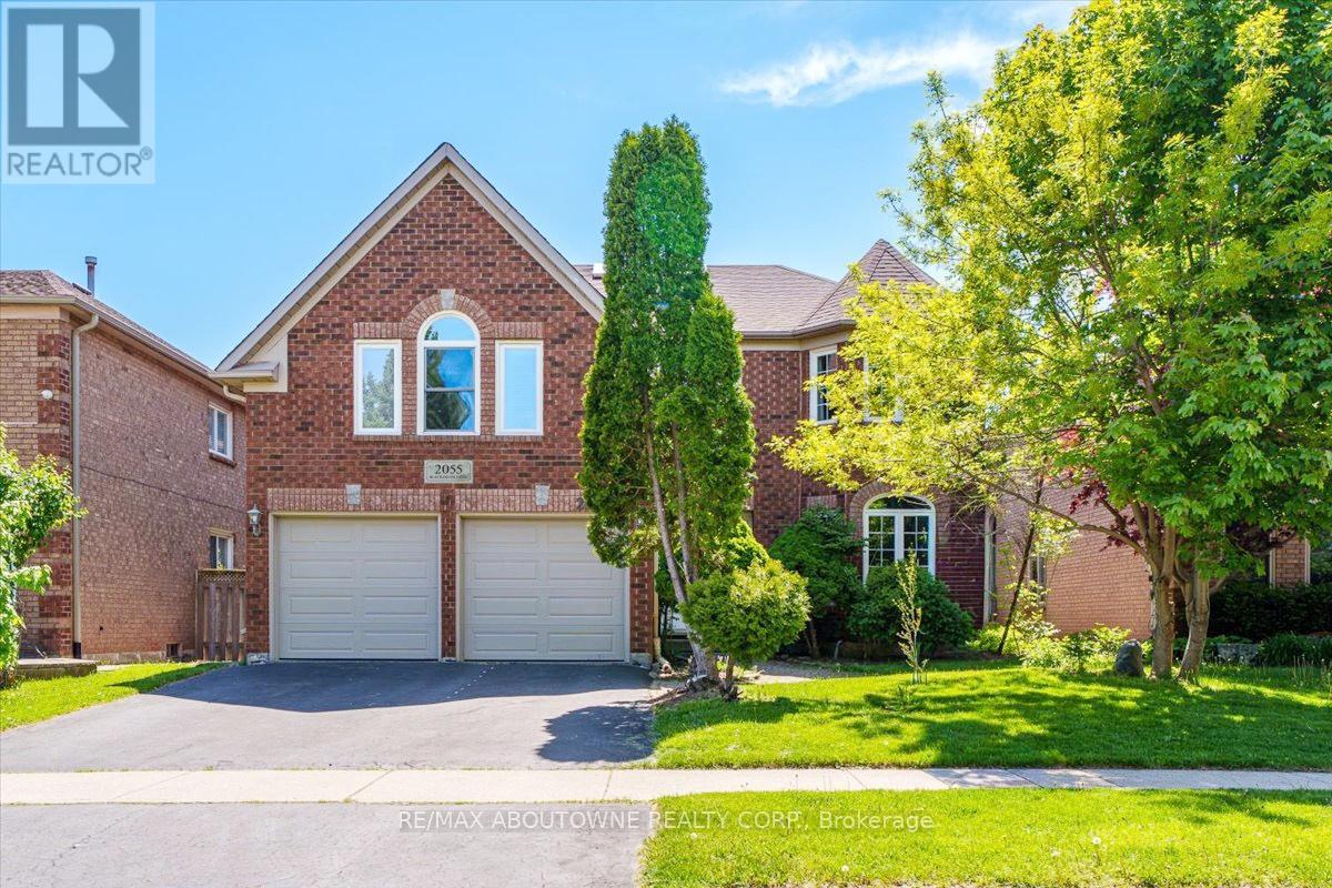 2055 BLACKSMITH LANE, Oakville, Ontario