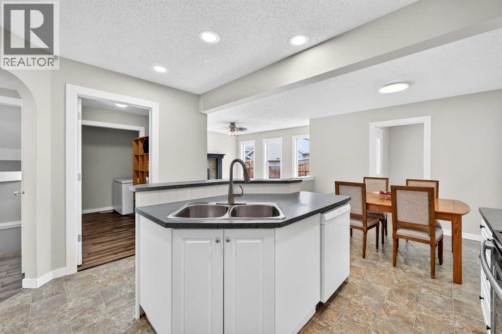 988 Prestwick Circle SE, Calgary, Alberta  T2Z 3X7 - Photo 16 - A2303541