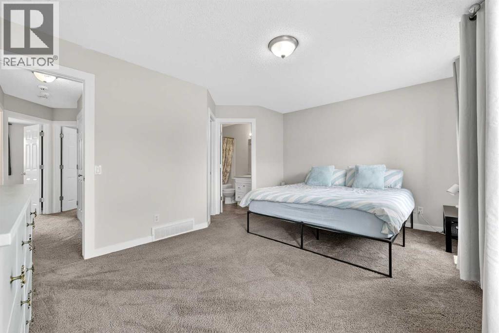 988 Prestwick Circle SE, Calgary, Alberta  T2Z 3X7 - Photo 25 - A2303541