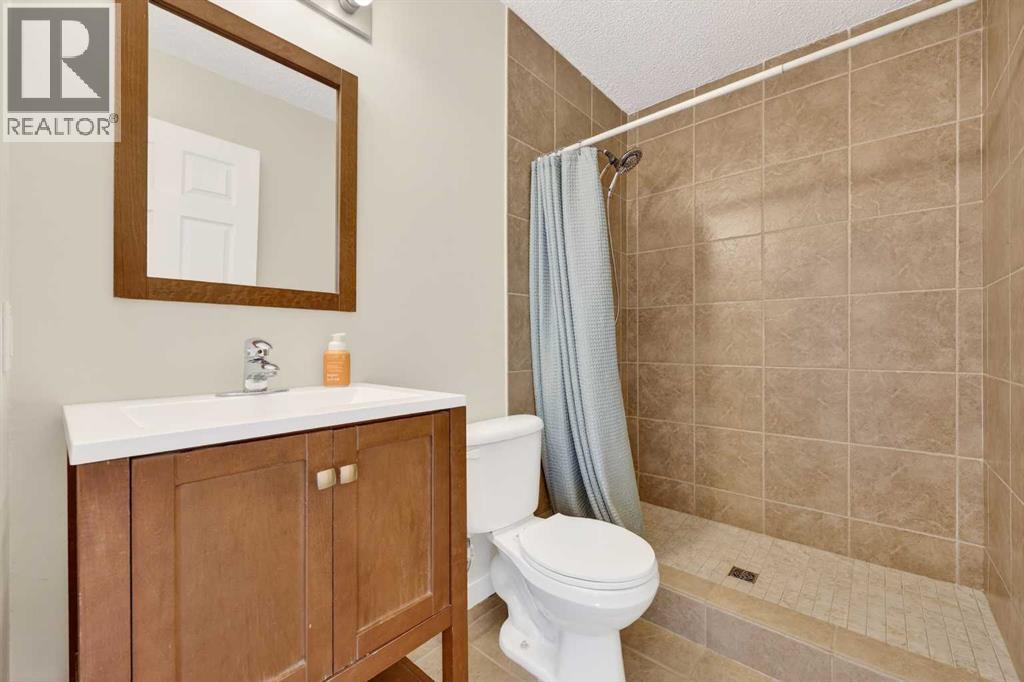 988 Prestwick Circle SE, Calgary, Alberta  T2Z 3X7 - Photo 30 - A2303541