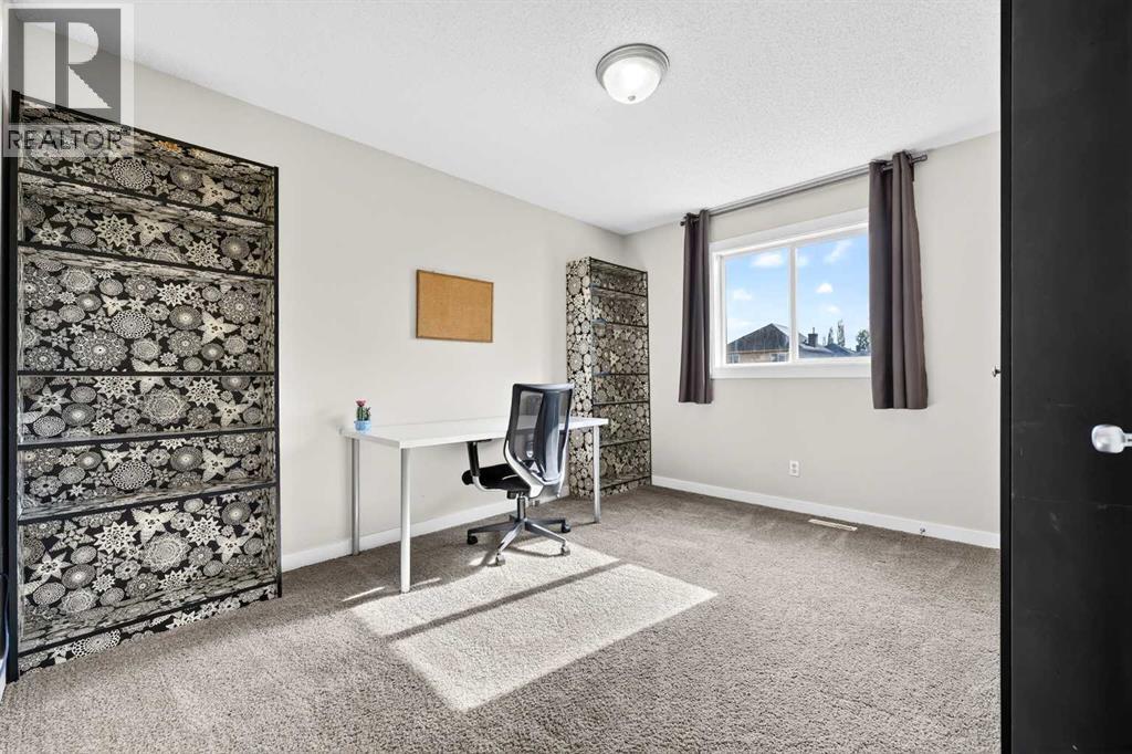 988 Prestwick Circle SE, Calgary, Alberta  T2Z 3X7 - Photo 27 - A2303541