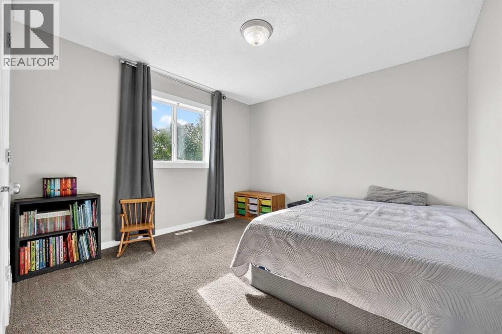 988 Prestwick Circle SE, Calgary, Alberta  T2Z 3X7 - Photo 31 - A2303541
