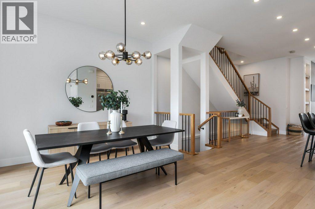 3010 26a Street SW, Calgary, Alberta  T3E 2E1 - Photo 3 - A2307163