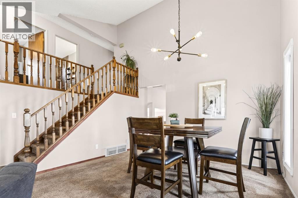 235 Deerview Drive SE, Calgary, Alberta  T2j 6w7 - Photo 7 - A2313339