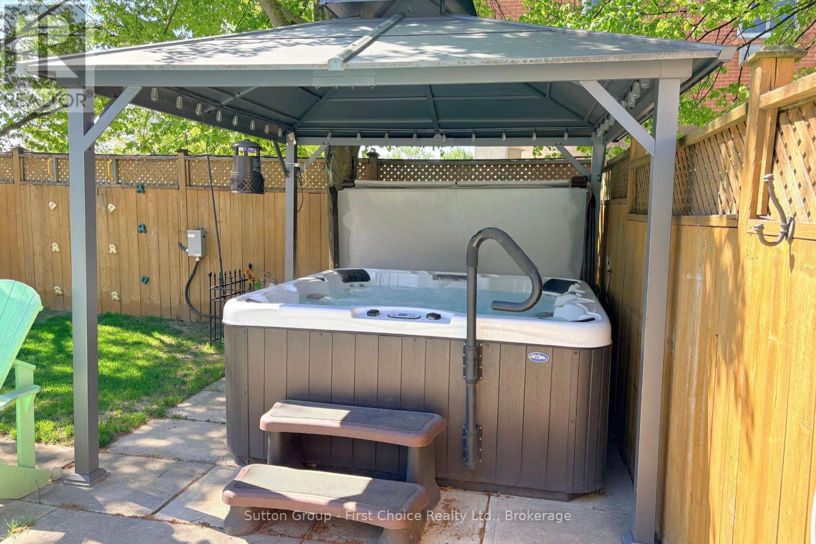 182 Romeo Street S, Stratford, Ontario  N5A 4S9 - Photo 34 - X12738536