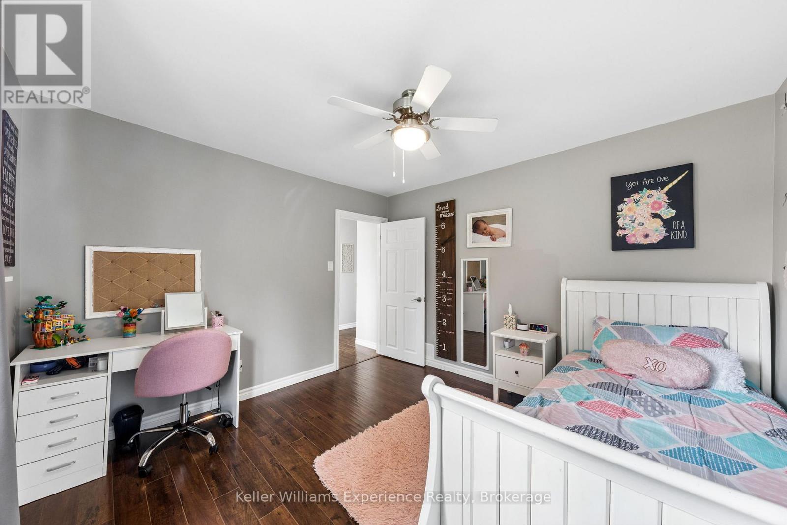 5525 Penetanguishene Road, Springwater, Ontario  L0L 1P0 - Photo 22 - S13154126