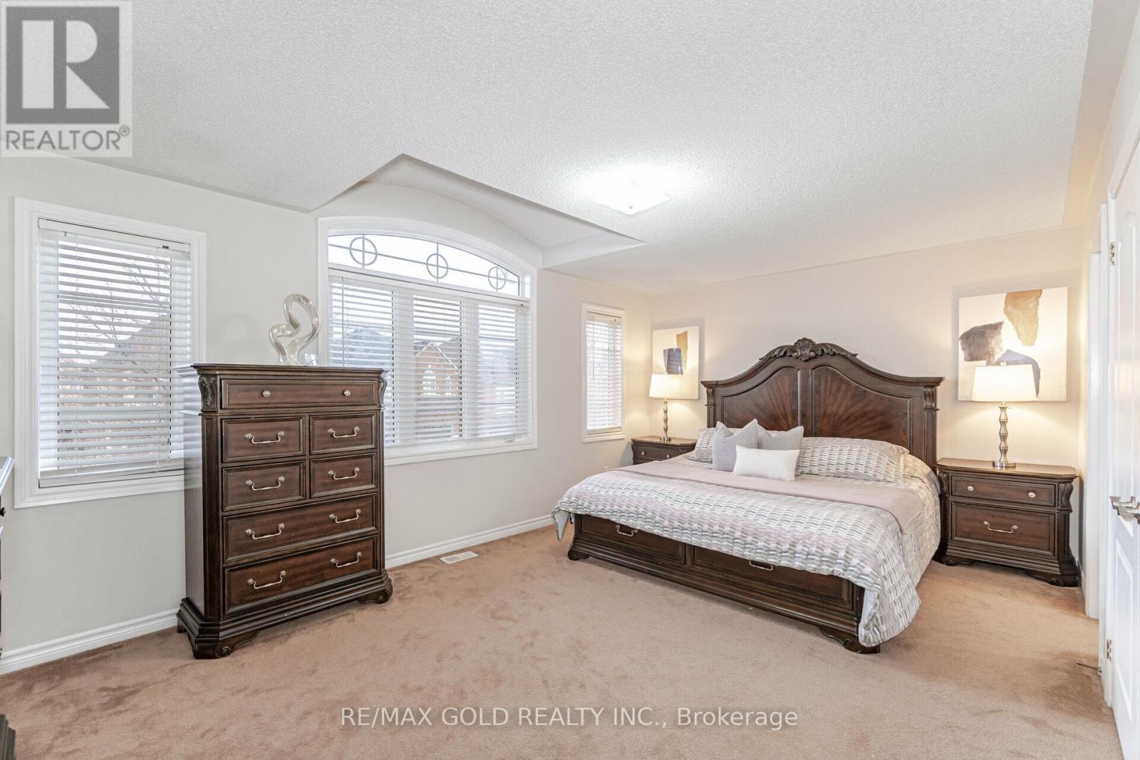 29 Ocean Ridge Drive, Brampton, Ontario L6R 3K5 - Photo 27 - W12925784