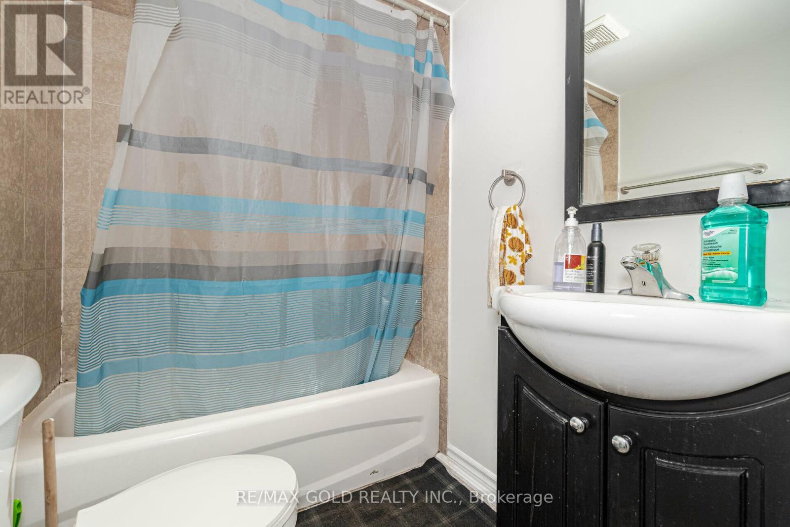 29 Ocean Ridge Drive, Brampton, Ontario L6R 3K5 - Photo 41 - W12925784