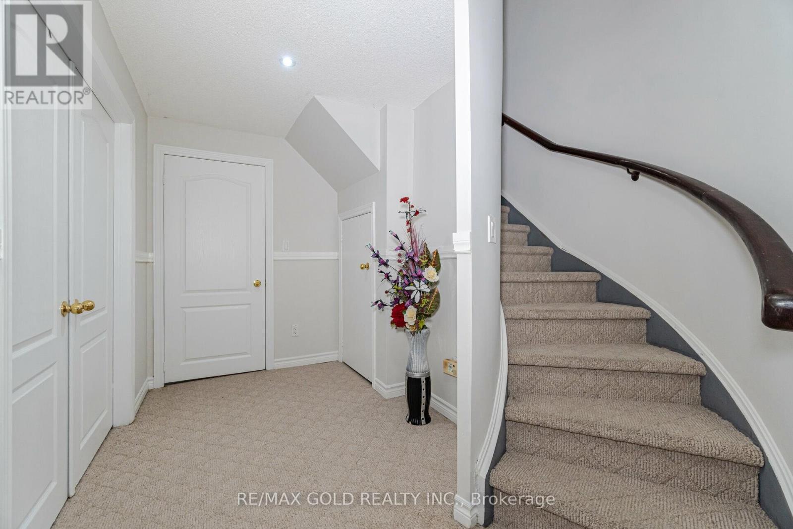 29 Ocean Ridge Drive, Brampton, Ontario L6R 3K5 - Photo 35 - W12925784