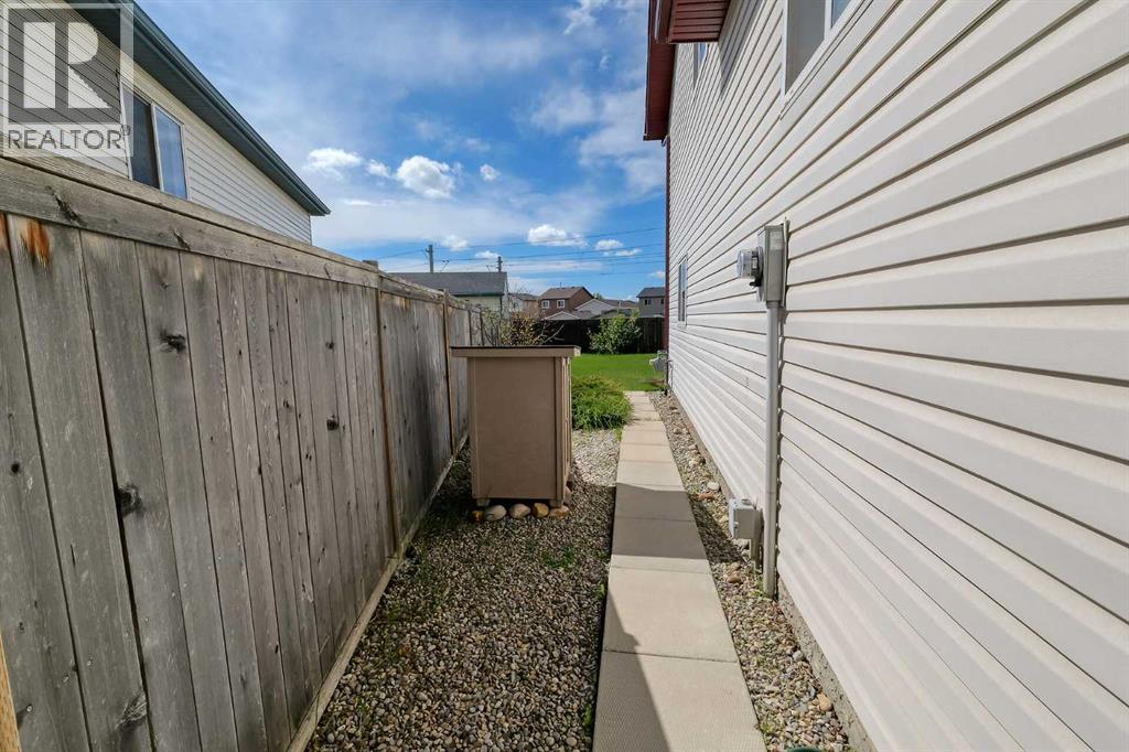 234 Martinvalley Mews NE, Calgary, Alberta  T3J 4W3 - Photo 22 - A2313604