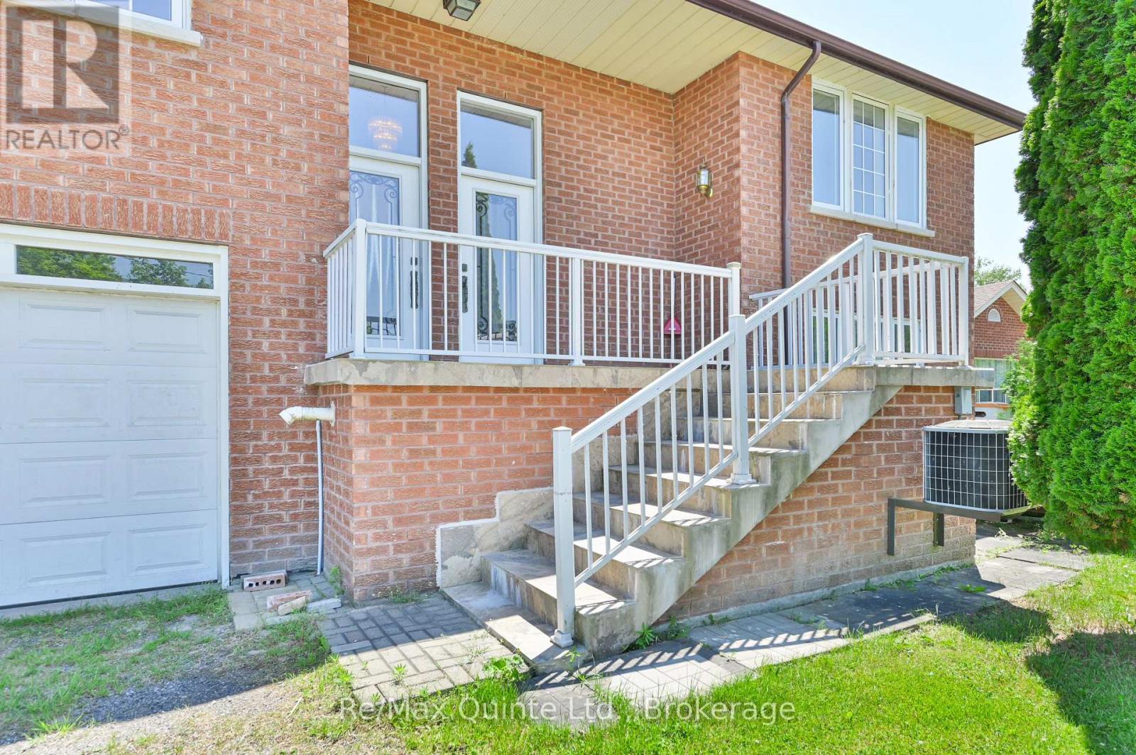 132 Hiscock Shores Road, Prince Edward County, Ontario  K0K 1L0 - Photo 3 - X13159276