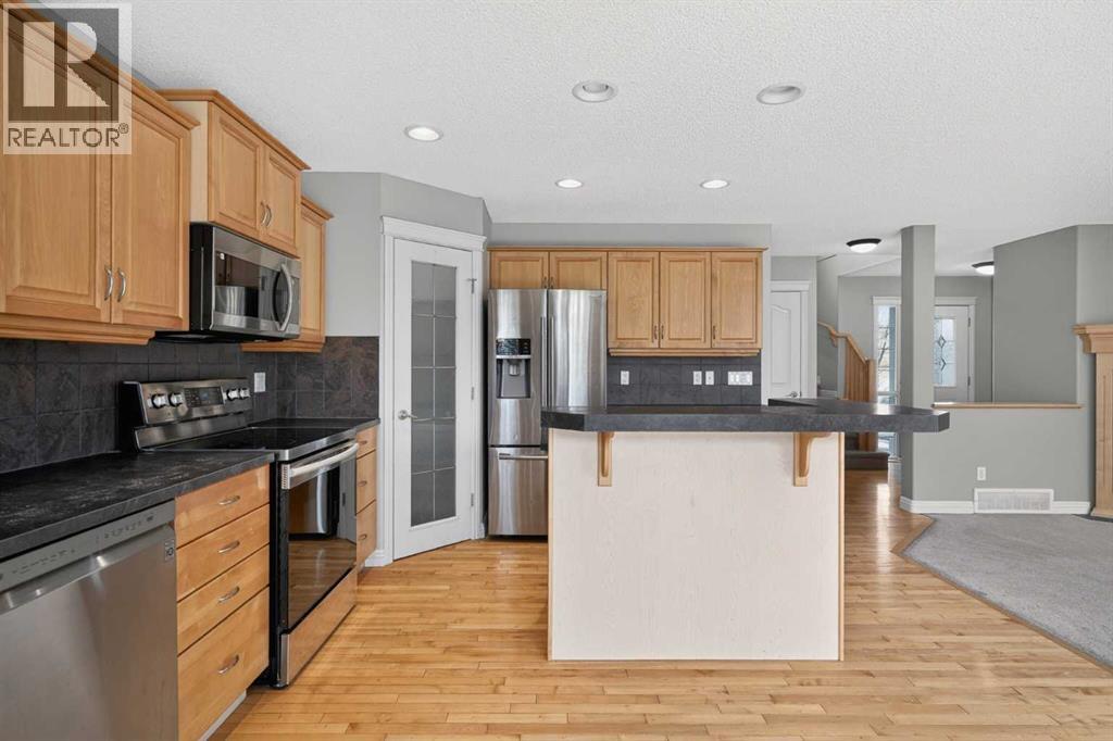 173 Covehaven Gardens NE, Calgary, Alberta  T3K 6A2 - Photo 15 - A2309406