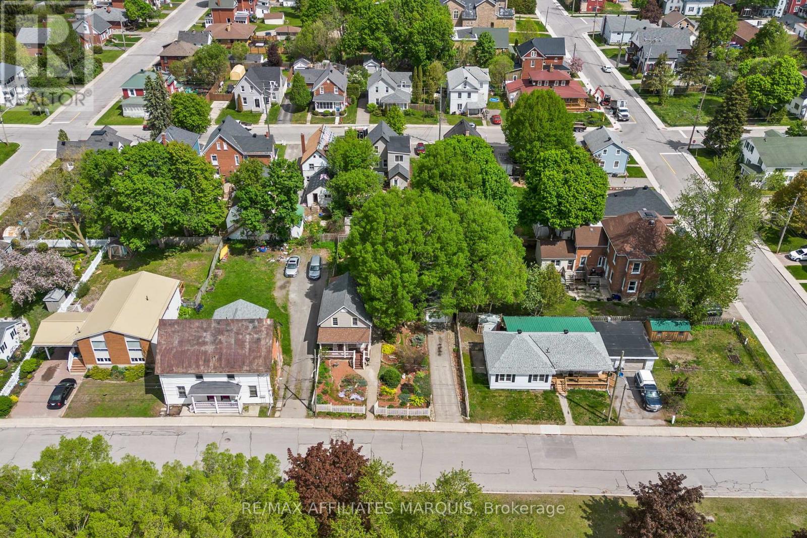 4 Park Avenue, Smiths Falls, Ontario K7A 1X3 - Photo 32 - X13159248