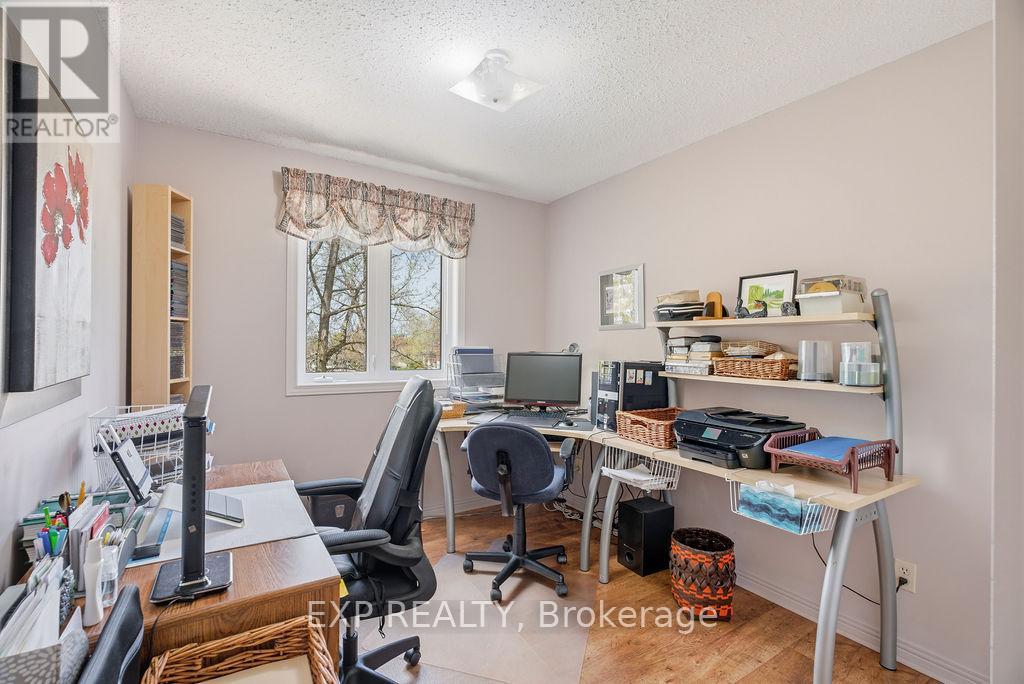 1536 Michaelsem Street, Ottawa, Ontario  K1C 4T5 - Photo 35 - X13157786