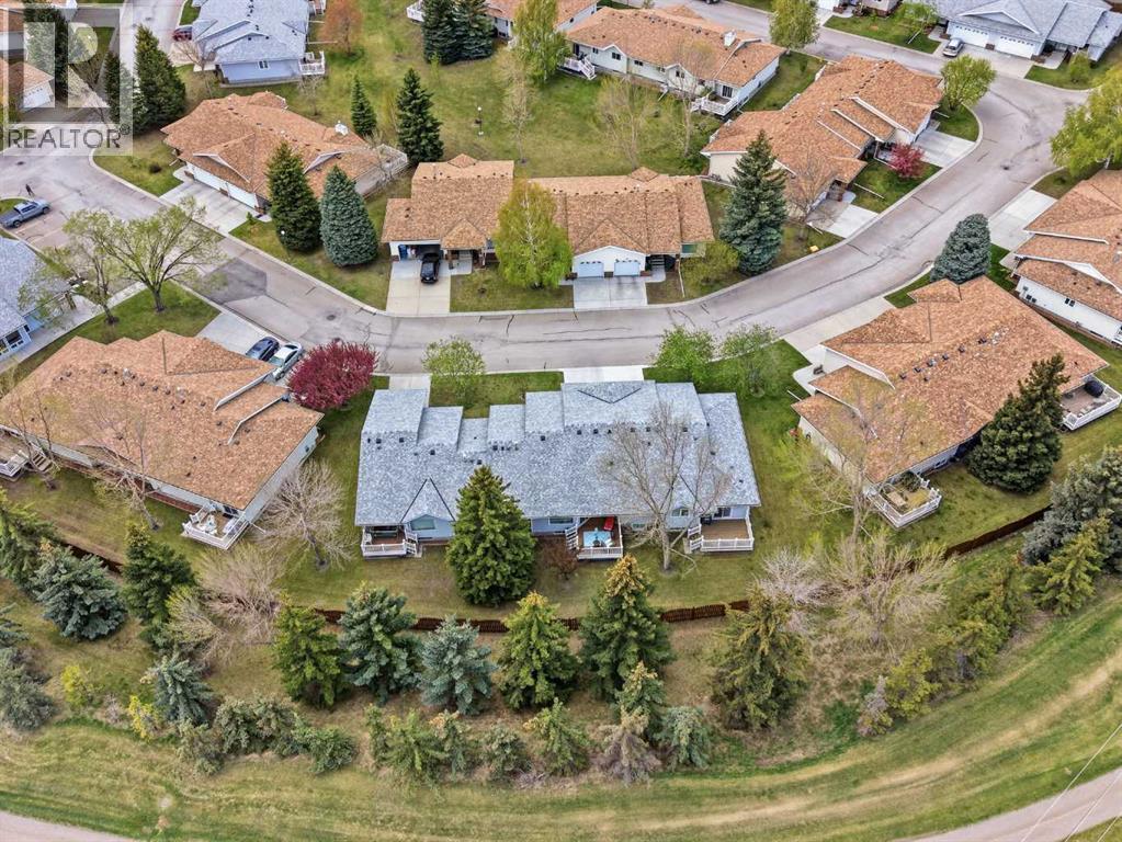 44 Vandoos Gardens NW, Calgary, Alberta  T3A 4W4 - Photo 41 - A2313465