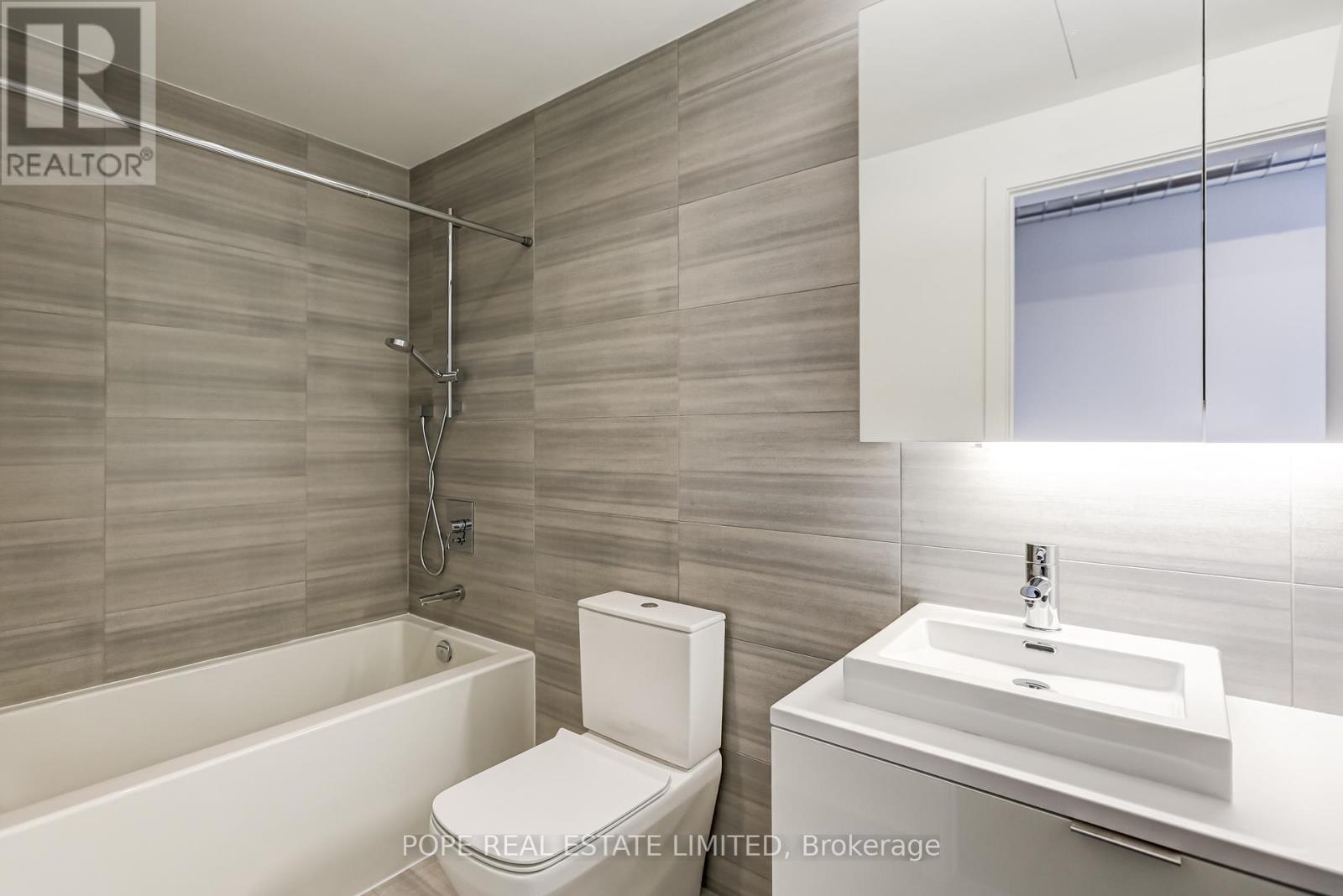 2202 - 170 Bayview Avenue, Toronto, Ontario M5A 0M4 - Photo 19 - C13159216