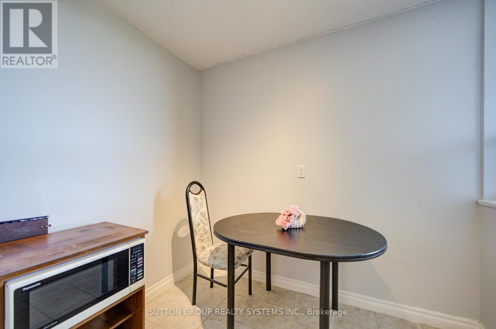 806 - 10 Muirhead Road, Toronto, Ontario M2J 4P9 - Photo 14 - C13159232