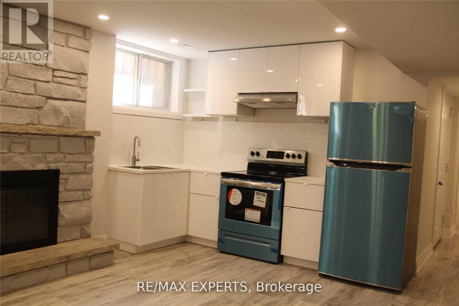 Bsmt - 599 Glencairn Avenue, Toronto, Ontario  M6B 1Z6 - Photo 8 - C13159250