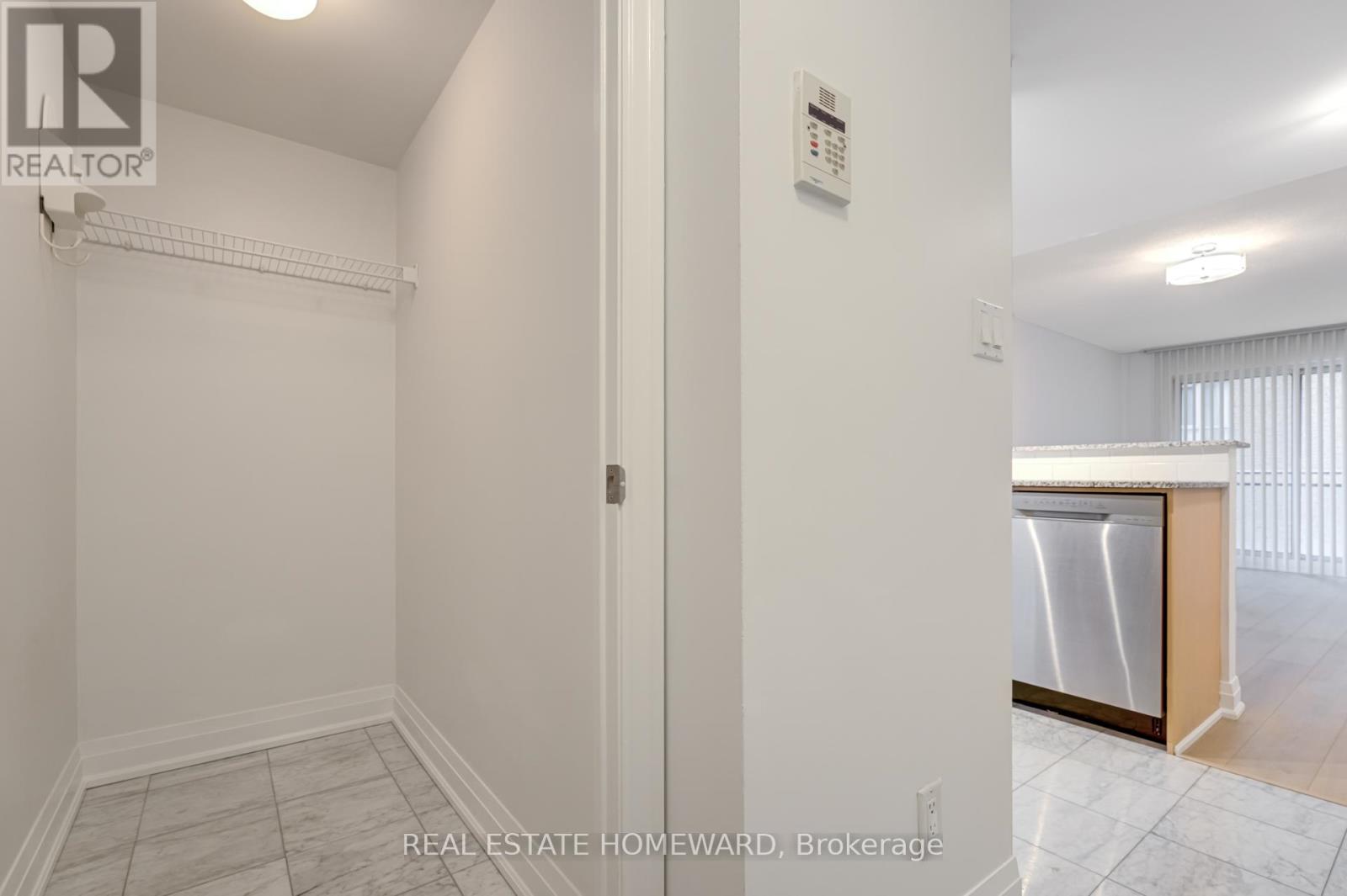 611 - 300 Bloor Street E, Toronto, Ontario  M4W 3Y2 - Photo 8 - C13159264