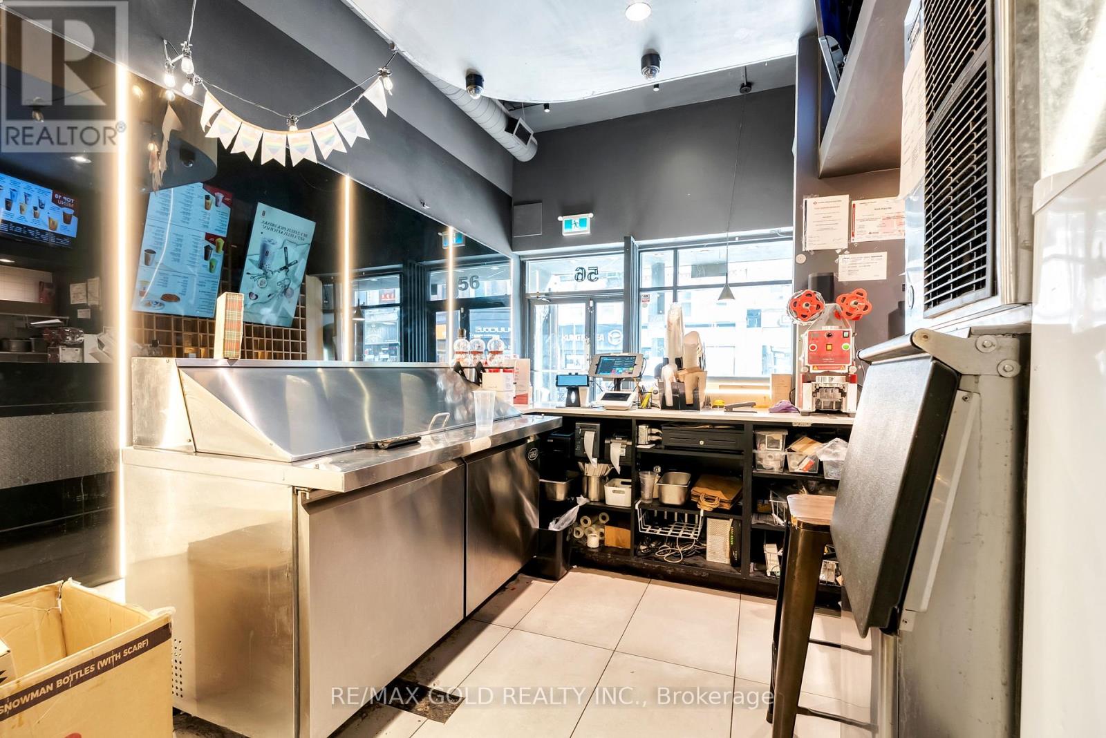 567 Yonge Street, Toronto, Ontario  M4Y 1Z2 - Photo 14 - C13159280
