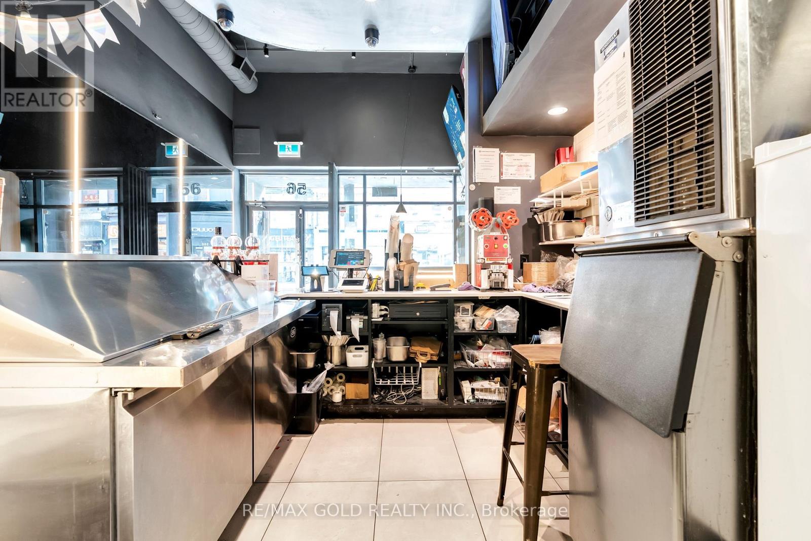 567 Yonge Street, Toronto, Ontario  M4Y 1Z2 - Photo 15 - C13159280