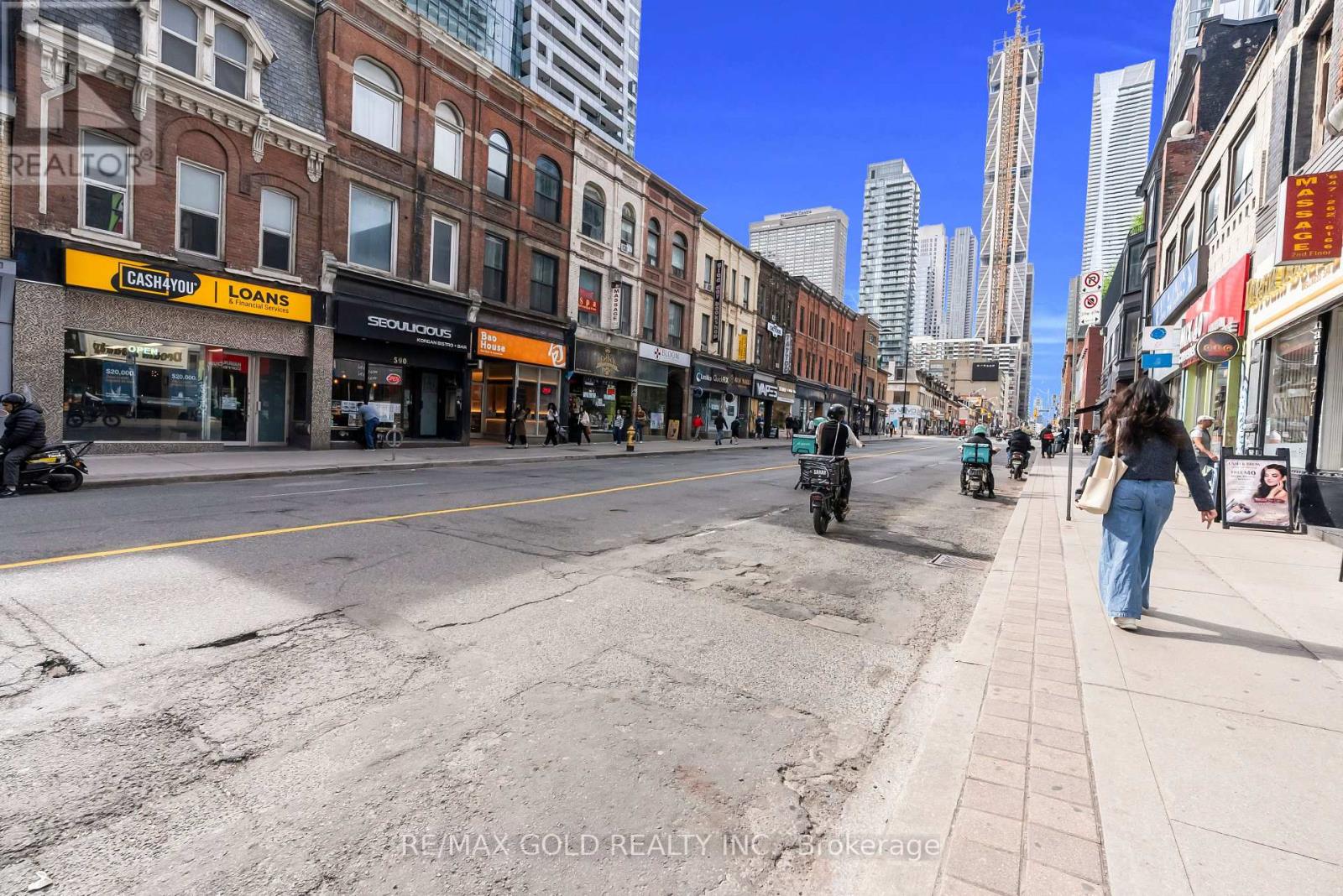 567 Yonge Street, Toronto, Ontario  M4Y 1Z2 - Photo 5 - C13159280