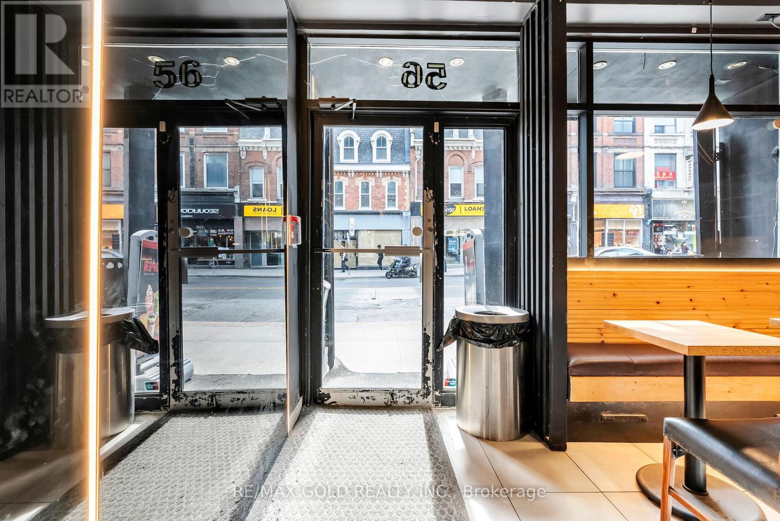567 Yonge Street, Toronto, Ontario  M4Y 1Z2 - Photo 8 - C13159280