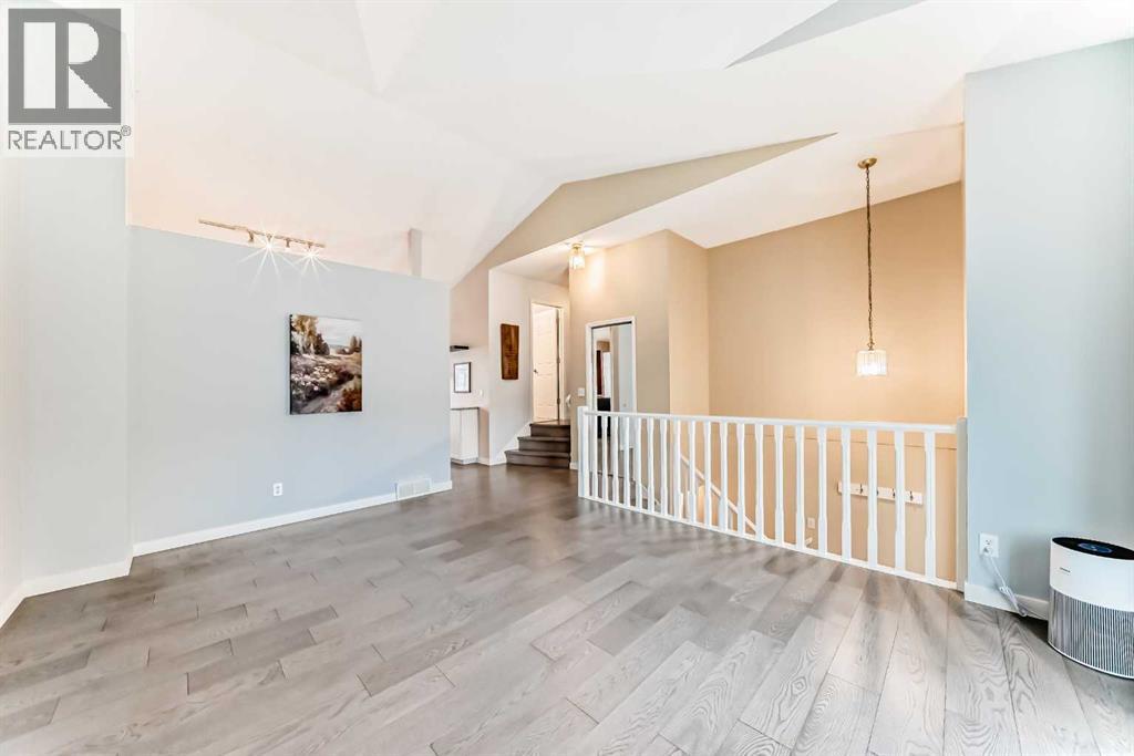 19 Sunlake Gardens SE, Calgary, Alberta  T2X 3G4 - Photo 12 - A2311660