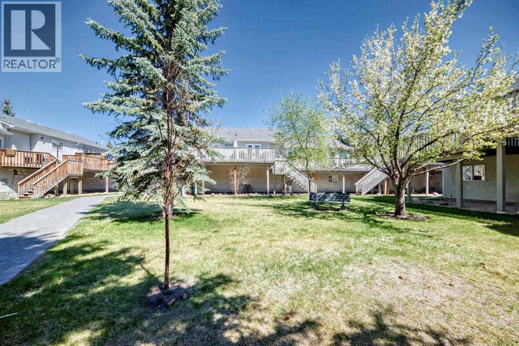 19 Sunlake Gardens SE, Calgary, Alberta  T2X 3G4 - Photo 47 - A2311660