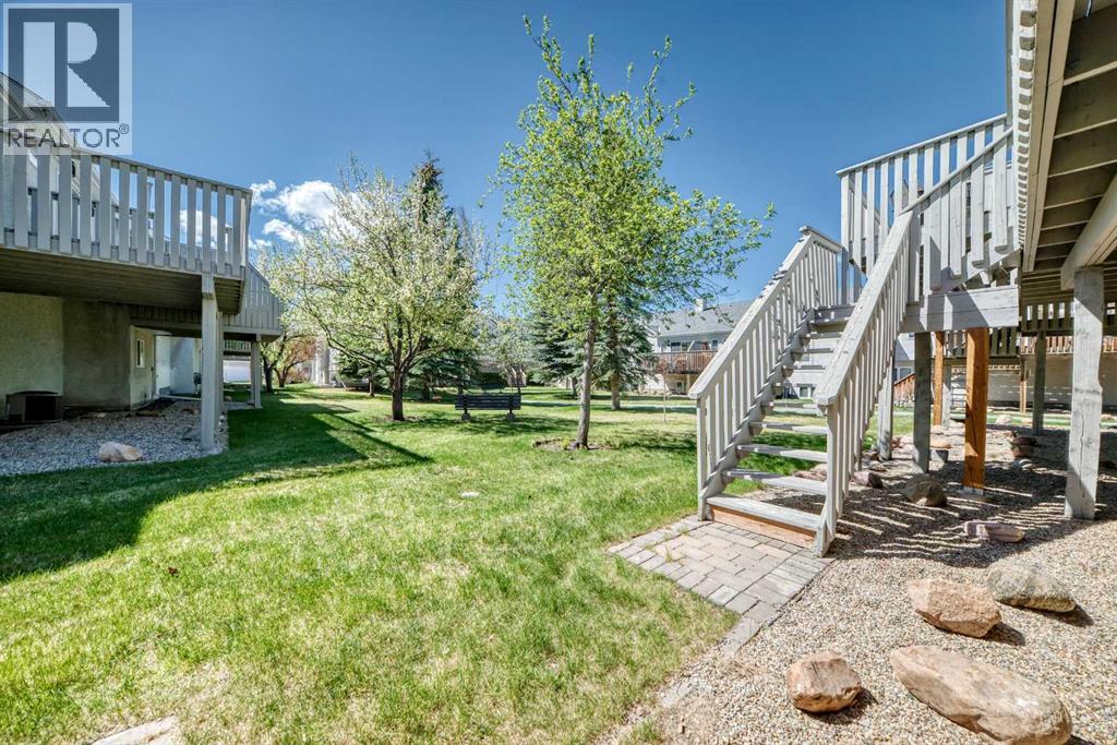 19 Sunlake Gardens SE, Calgary, Alberta  T2X 3G4 - Photo 43 - A2311660