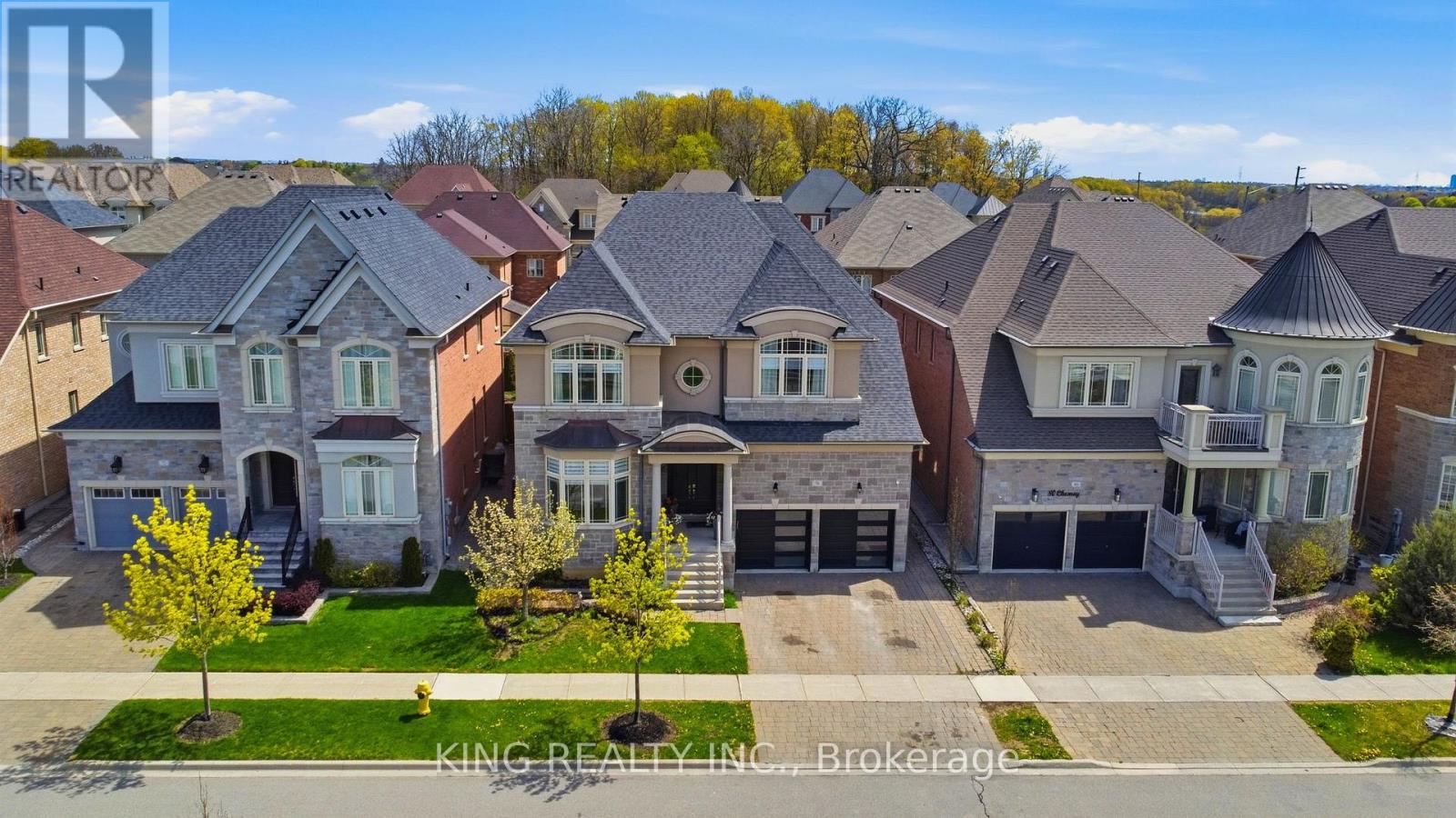76 CHESNEY CRESCENT, Vaughan, Ontario