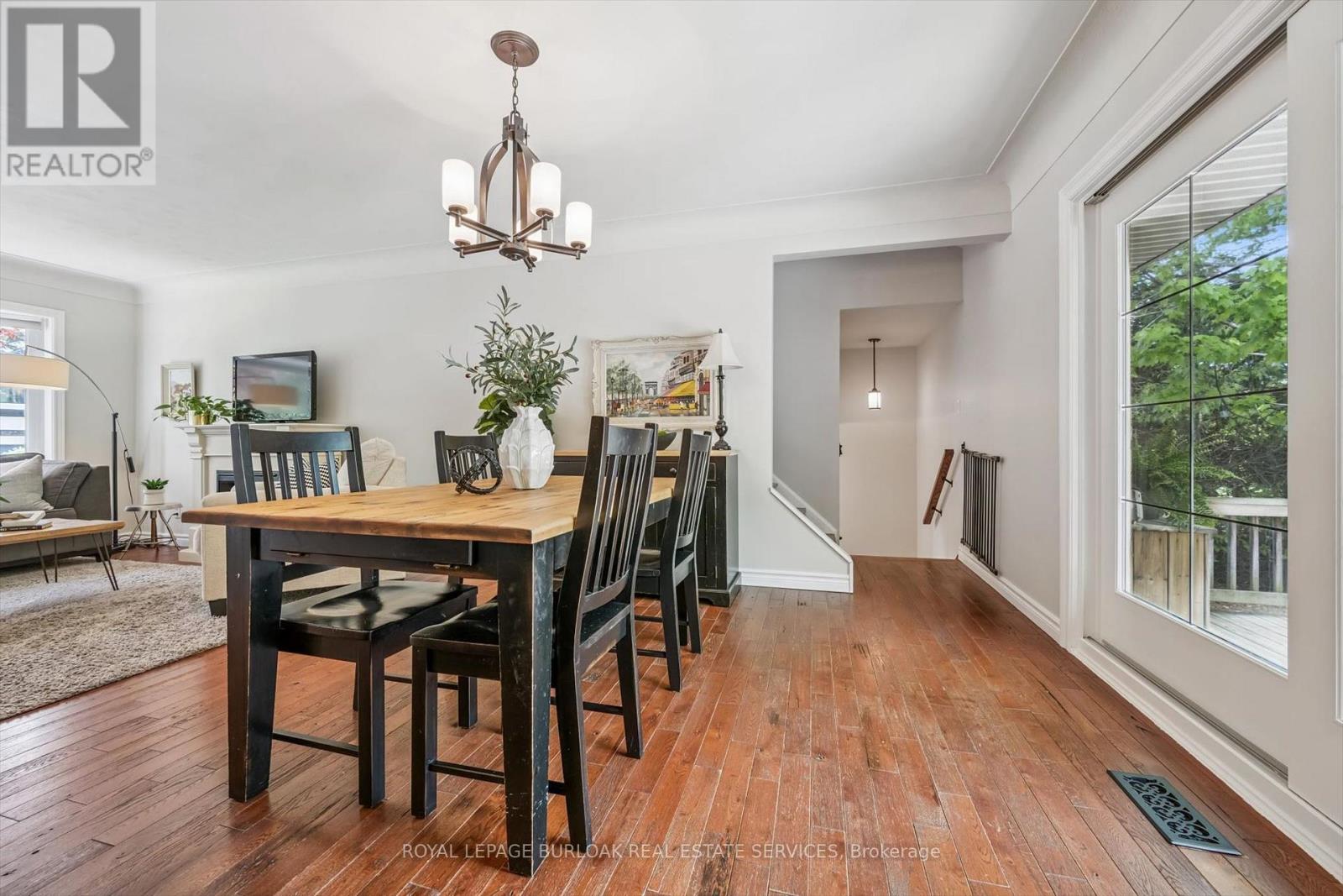 291 Strathcona Drive, Burlington, Ontario  L7L 2C9 - Photo 10 - W13159202
