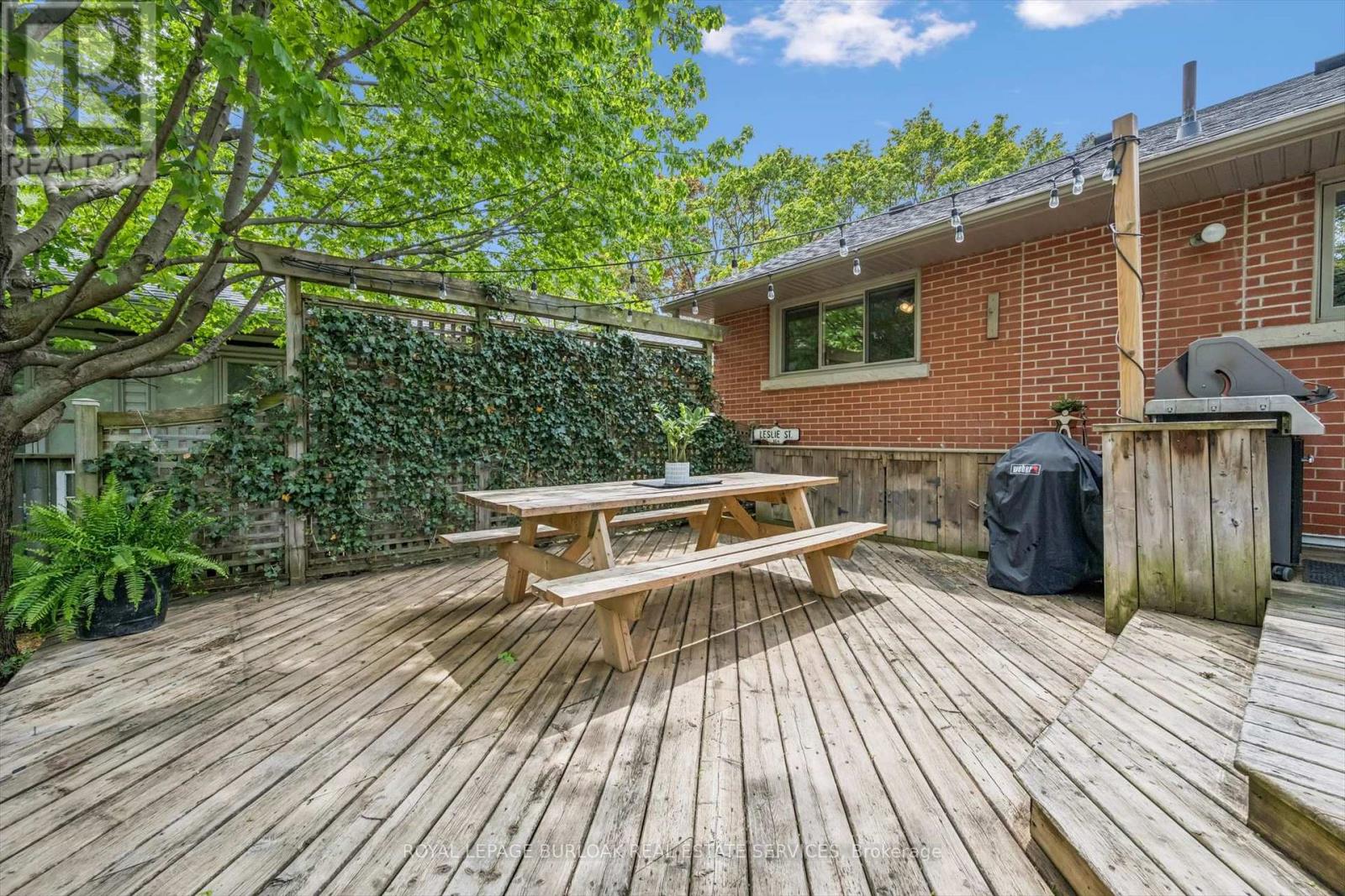 291 Strathcona Drive, Burlington, Ontario  L7L 2C9 - Photo 35 - W13159202