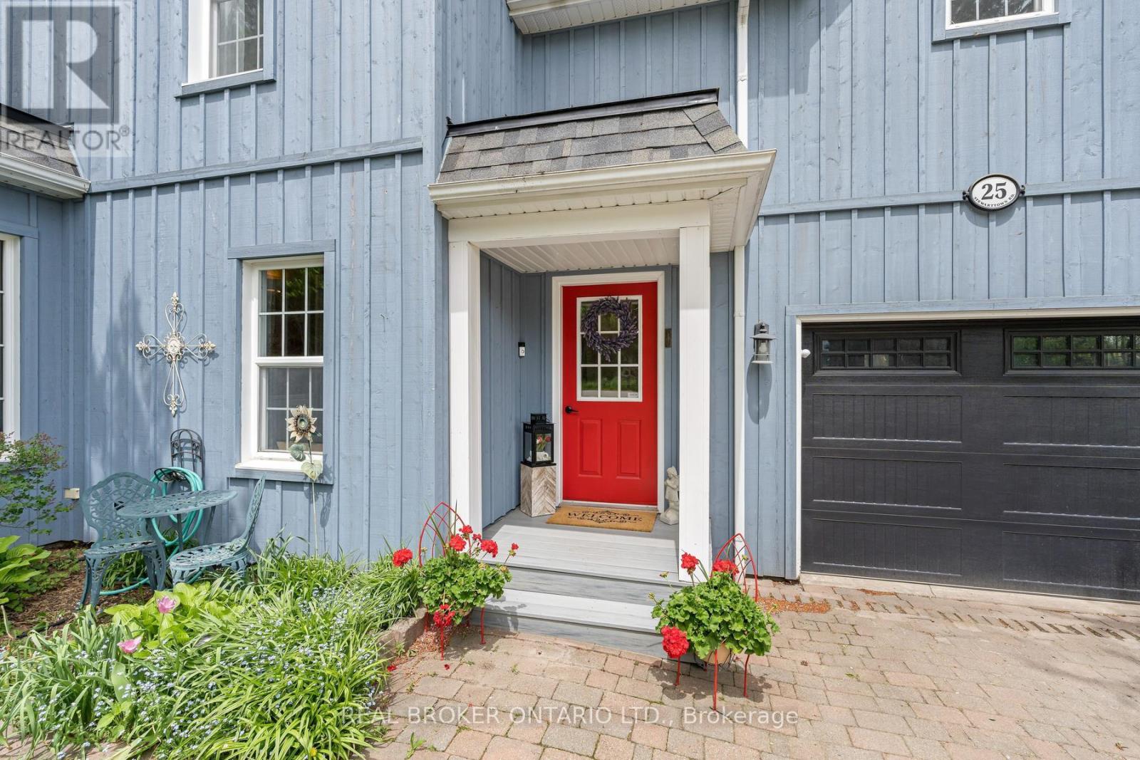 25 Stewarttown Road, Halton Hills, Ontario  L7G 4S5 - Photo 2 - W13159220