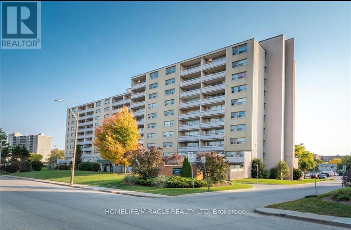 12 - 15 Albright Road, Hamilton, Ontario  L8K 5J2 - Photo 1 - X13159260