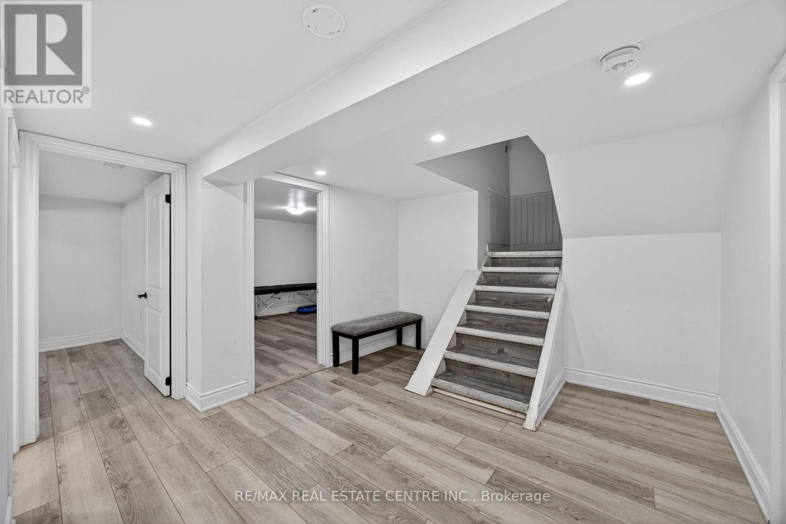 43 West 1st Street, Hamilton, Ontario  L9C 3B9 - Photo 18 - X13159262