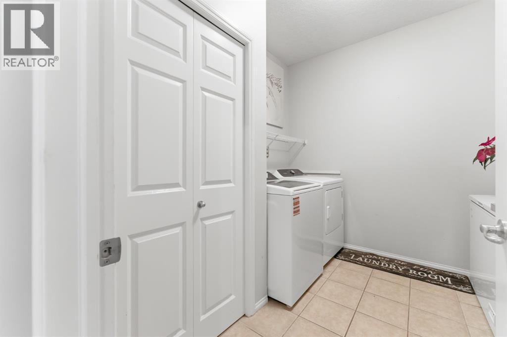 138 Bridlerange Place SW, Calgary, Alberta  T2Y 0K8 - Photo 18 - A2313340