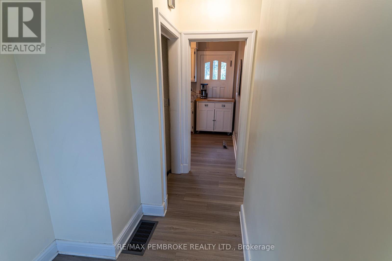 144 Morris Street, Pembroke, Ontario  K8A 2K8 - Photo 10 - X13159304