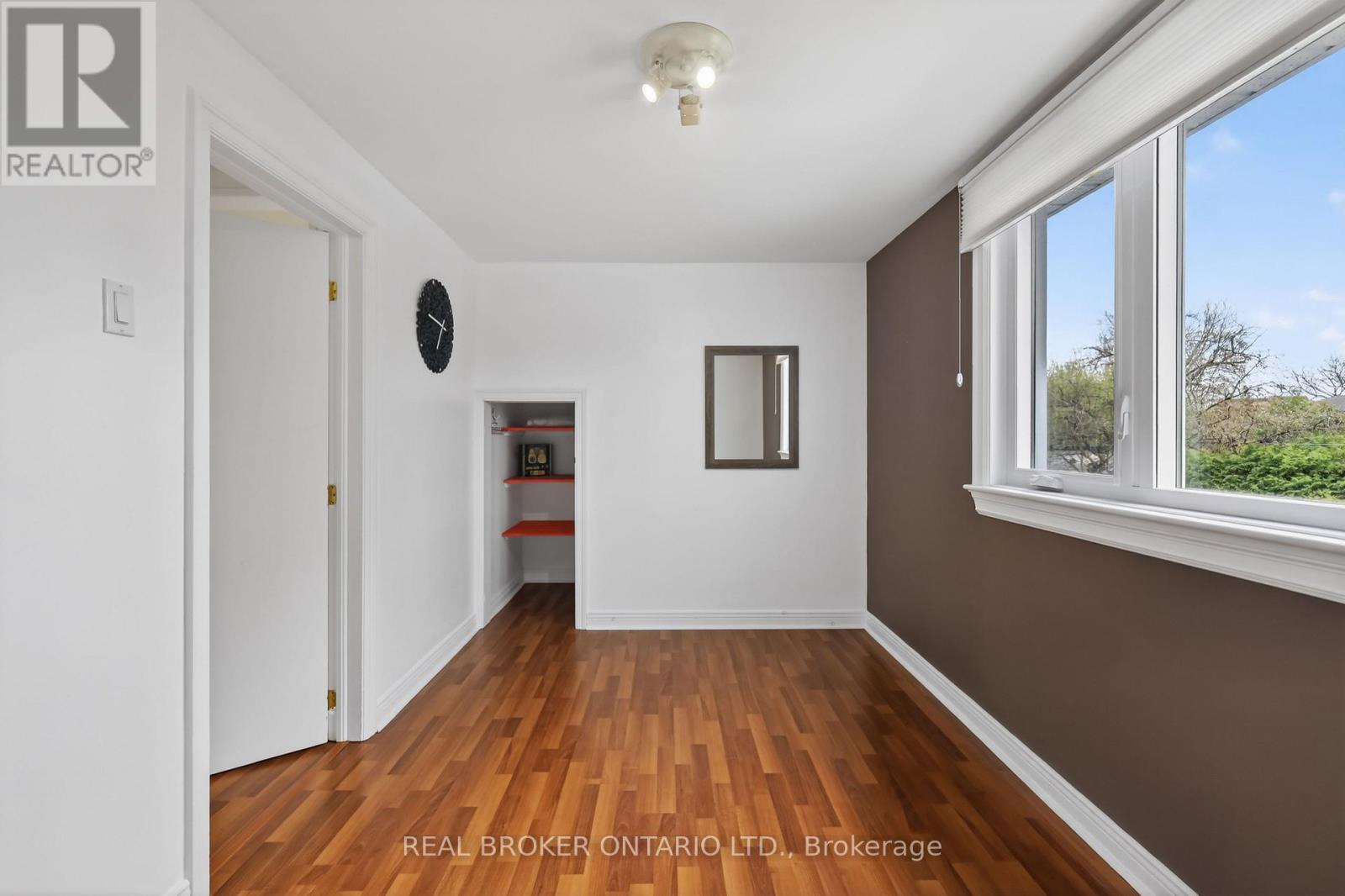 1572 Dorion Avenue, Ottawa, Ontario  K1G 0J6 - Photo 19 - X13159296