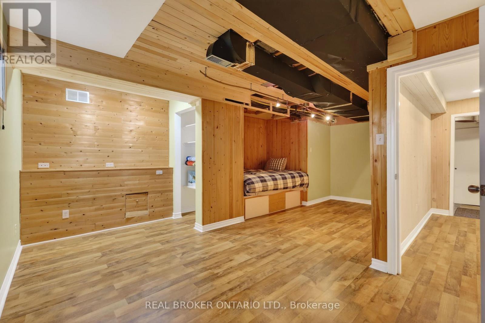 1572 Dorion Avenue, Ottawa, Ontario  K1G 0J6 - Photo 23 - X13159296