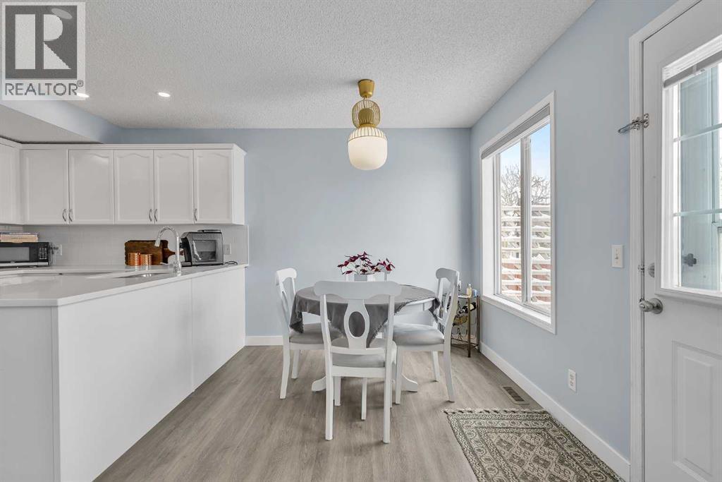159 Hidden Way NW, Calgary, Alberta  T3A 5S7 - Photo 14 - A2313605