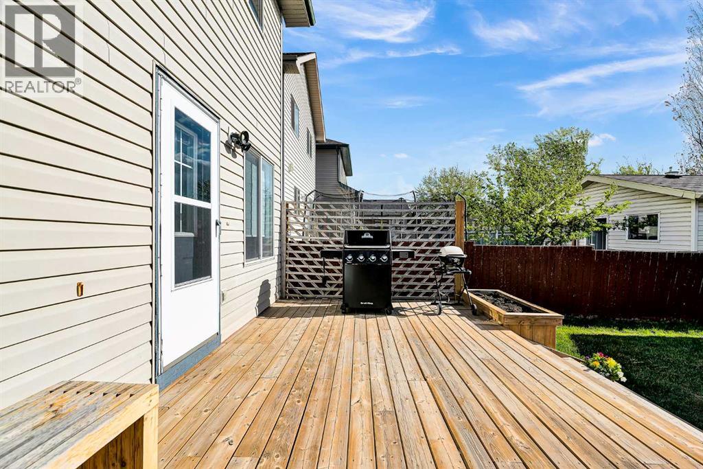 159 Hidden Way NW, Calgary, Alberta  T3A 5S7 - Photo 35 - A2313605