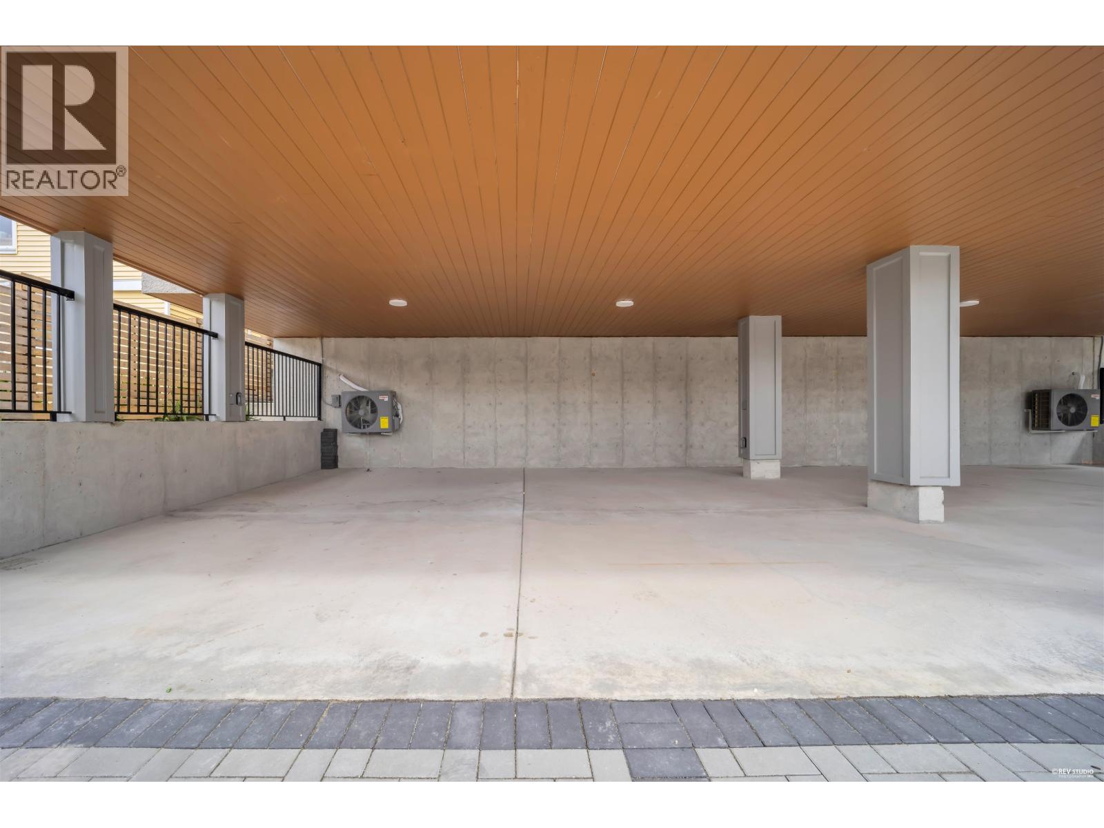 101-946 Dansey Avenue, Coquitlam, British Columbia  V3K 3G7 - Photo 31 - R3126705