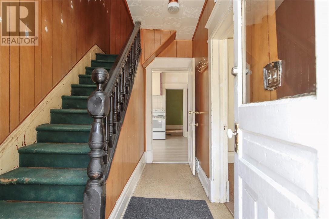255 College Street, Sudbury, Ontario  P3C 4v4 - Photo 5 - 2127936